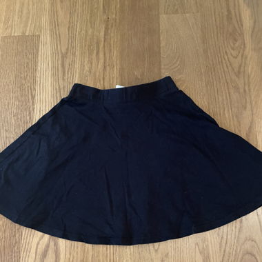 Schwarzer Kinderrock Gr. 152