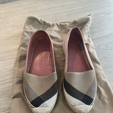 Burberry Ballerinas