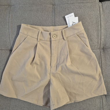 Elegant Shorts