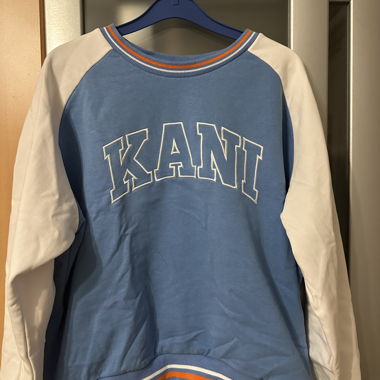 Pull Kani bleu et blanc