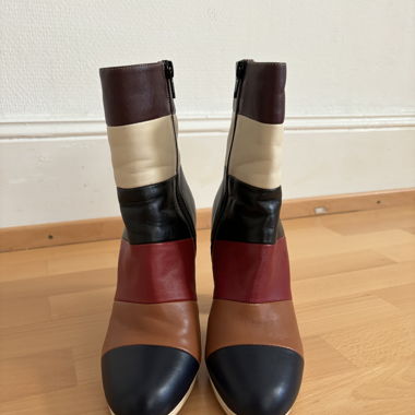 VALENTINO GARAVANI Striped leather boots