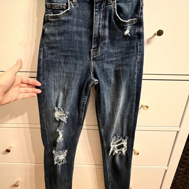 Super High Rise Jeans Size 34