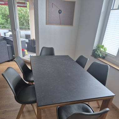 Ausziehbarer Keramiktisch zu verkaufen