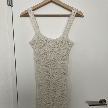 kurzes Häkelkleid von emmaoclothing