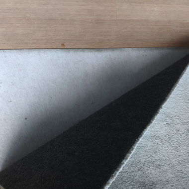 Tappeto da soggiorno grigio