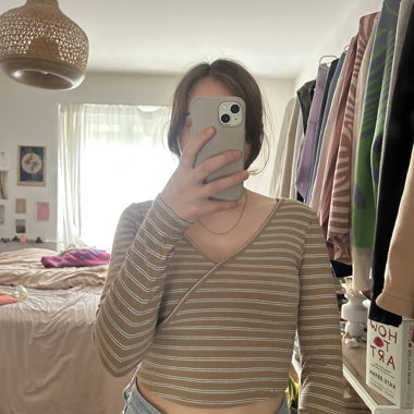 Review Striped Wrap Top