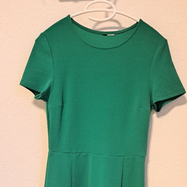 Figurbetontes Kleid 
