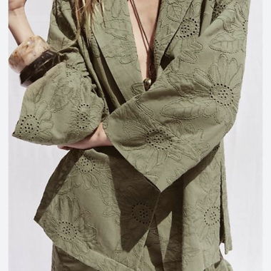Veste brodée ZARA