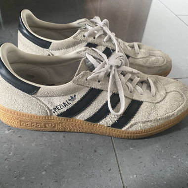 Adidas Spezial Sneakers