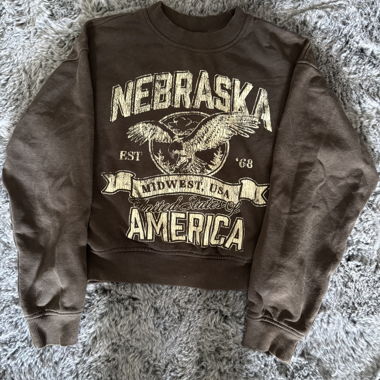 Brauner Nebraska Sweater