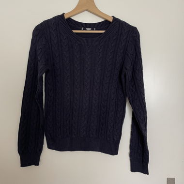 knit sweater, dark blue