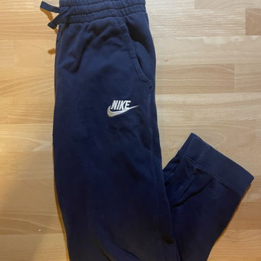 Nike jogging pants