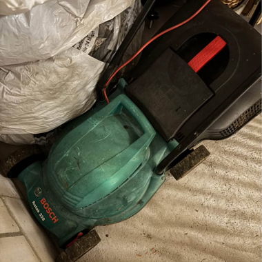 Tondeuse Bosch Rotak 320