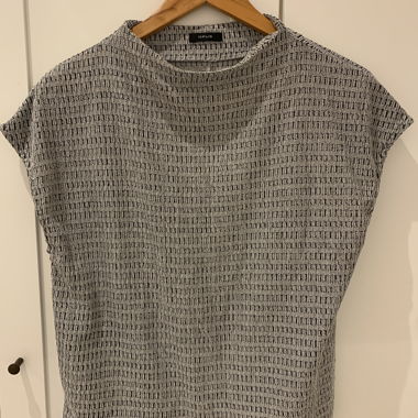 OPUS Short-Sleeve Top