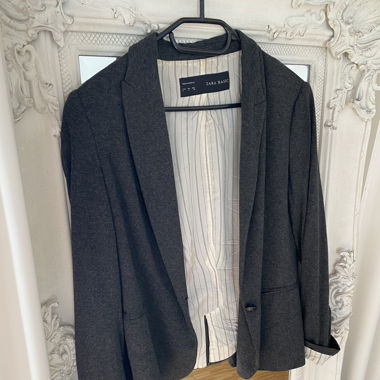 Grauer ZARA Blazer Gr. L