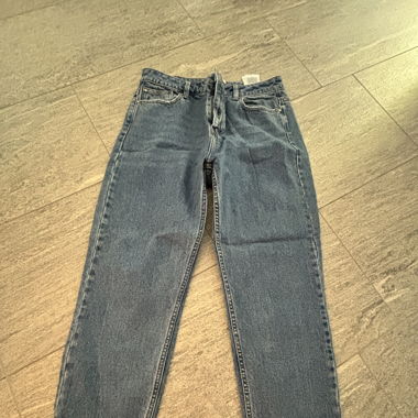 Blaue Mom Jeans