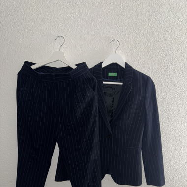 Suit
