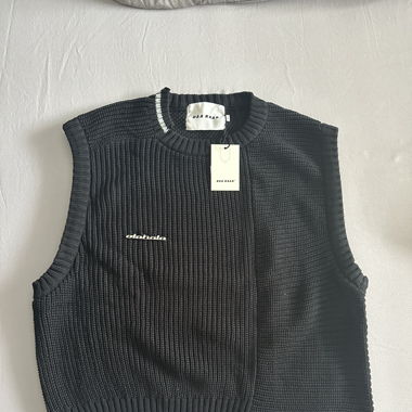 OLAKALA Knit Vest