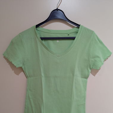 T-Shirt grün