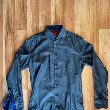 Chemise à manches longues grise