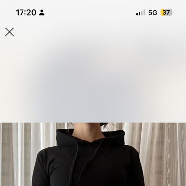 CALVIN KLEIN PULLY