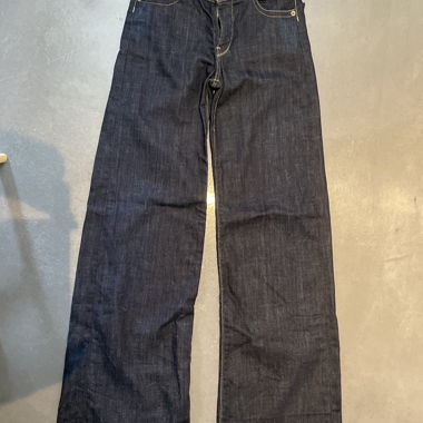 Dark Jeans
