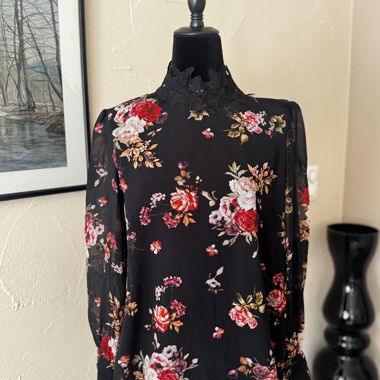 Hallhuber Blusa Nera a Fiori
