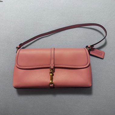 COACH HAMPTONS BAG  - bubblegum