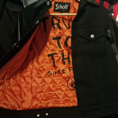 Veste schott x volcom limitée 206/255