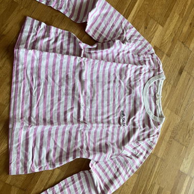 Maglia a maniche lunghe a righe