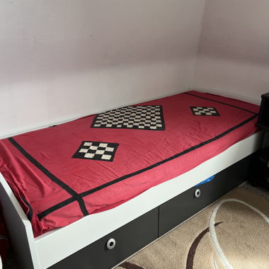 Letto singolo con contenitore e materasso