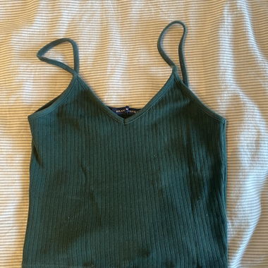 Haut Brandy Melville, envoi 2fr