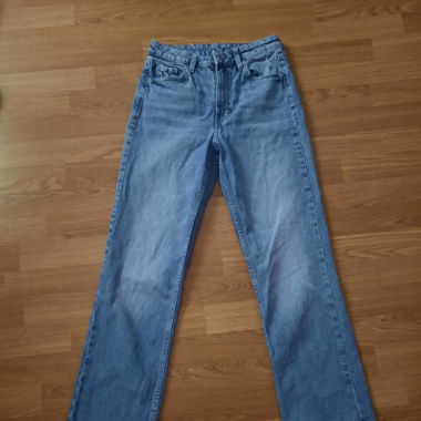 Straight High Waist Jeans