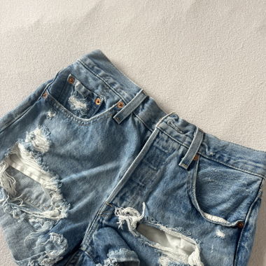 Levi’s 501 shorts 