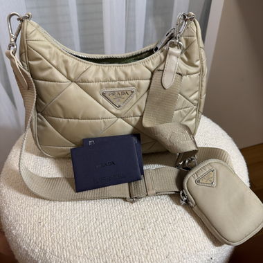 Borsa a tracolla Prada con astuccio