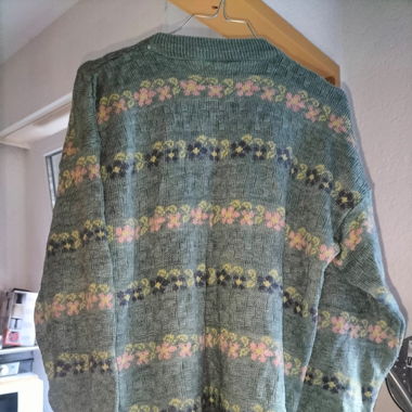 pull vert chaud et très confortable