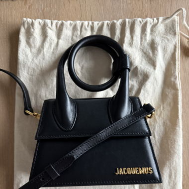 Jacquemus Minibag "Le Chiquito Noeud" black