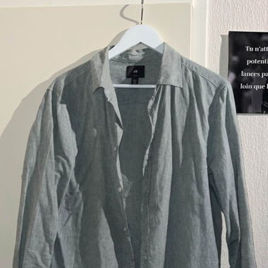 Chemise verte claire 