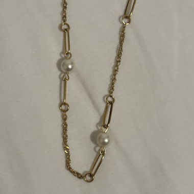 Gold-plated necklace with real pearls