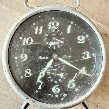 Réveil antique