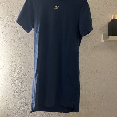 Abito Adidas blu navy