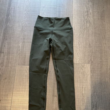 Fleo- High Waisted Leggings