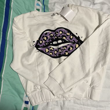 Crop pullover