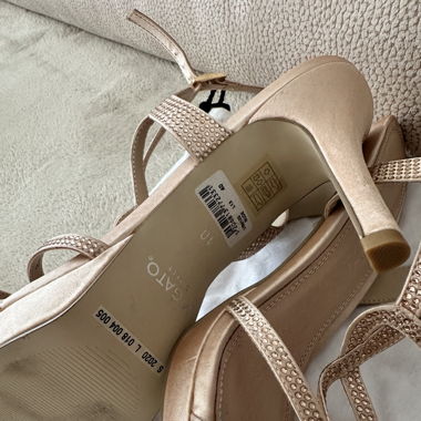 Migato Sandals, Size 40, Top Condition