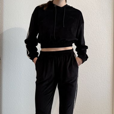 Two-Piece Set