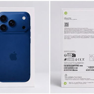 iPhone 17 Pro Blue Box