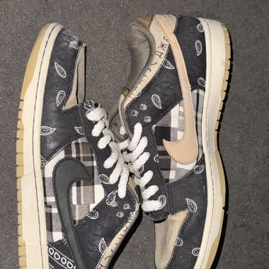 Nike SB Dunk Low Travis Scott