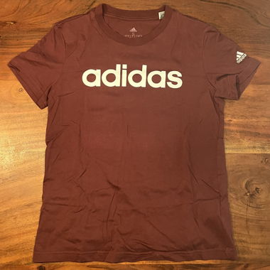 Adidas T-shirt XS
