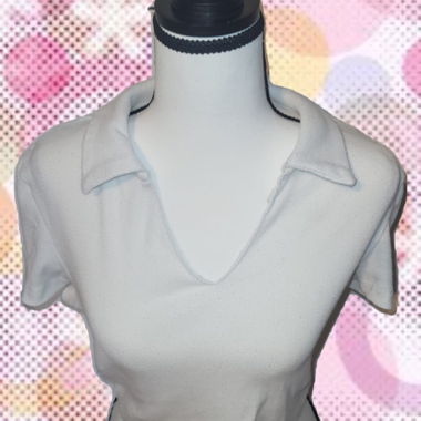 Weisses Cropped-Polohemd