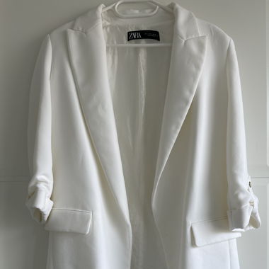 Zara Blazer Weiss